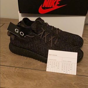 Yeezy Boost 350 “Pirate Black” 2016